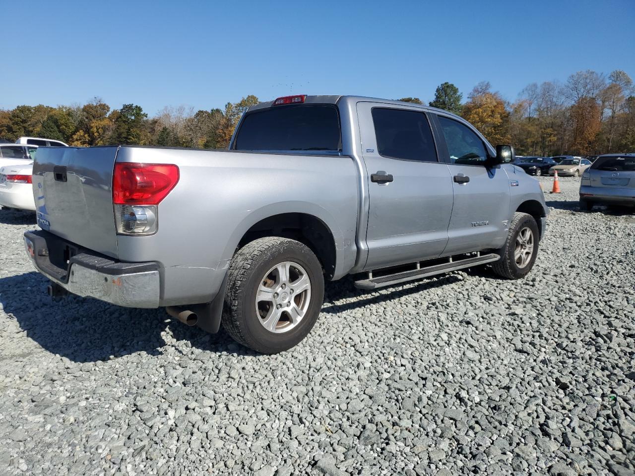 2008 Toyota Tundra Crewmax - Image 3