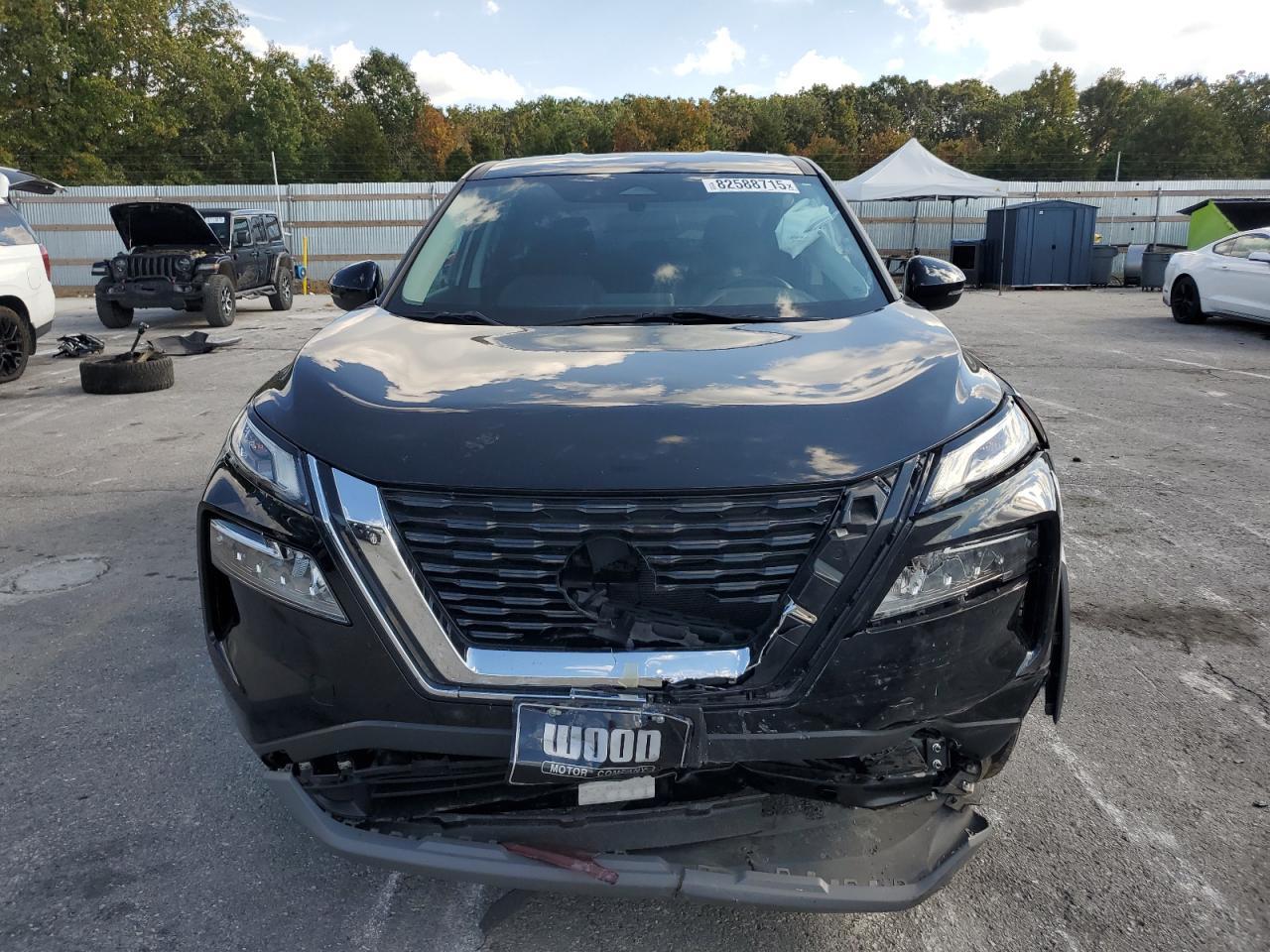 2023 Nissan Rogue Sv - Image 5