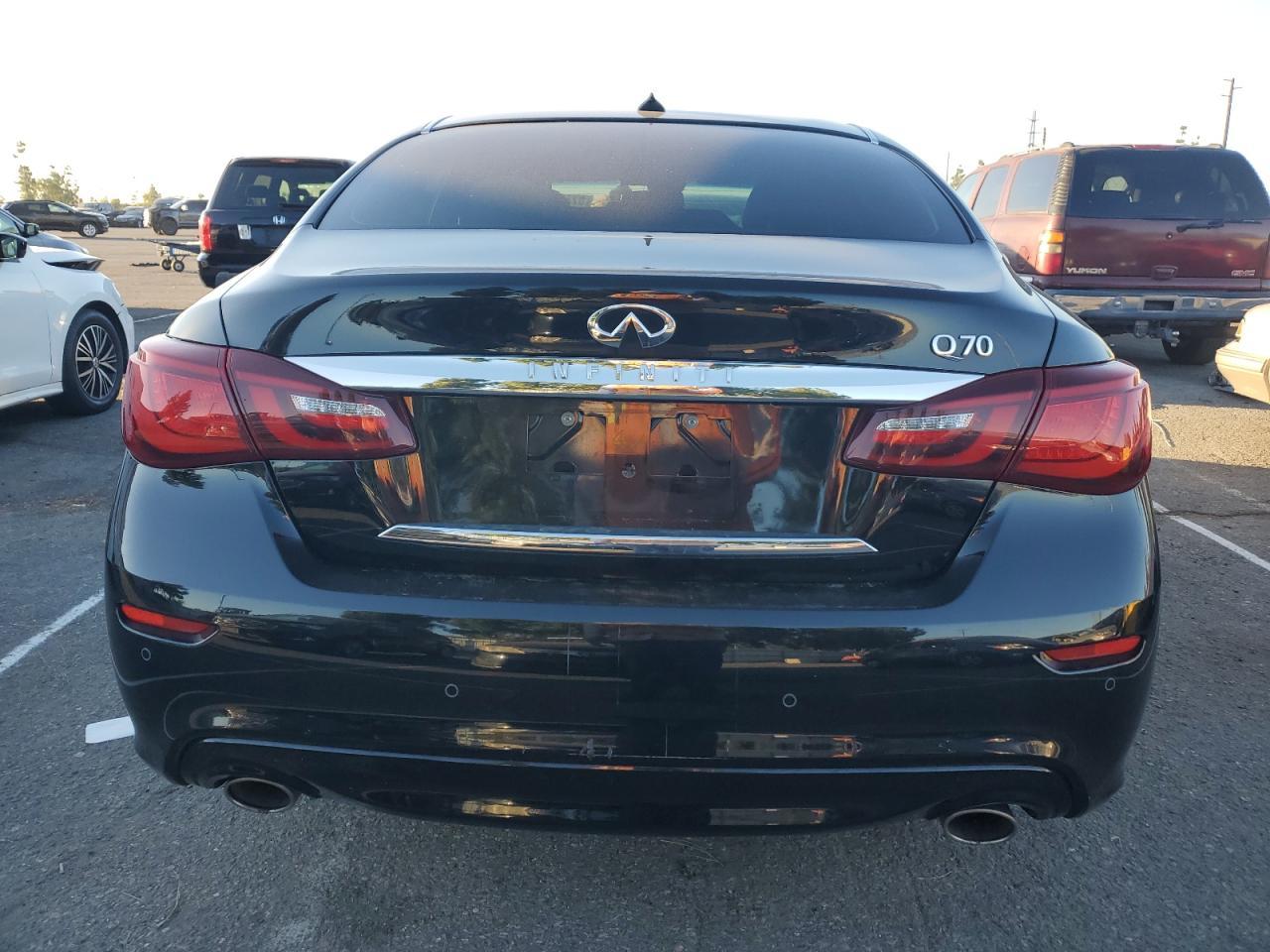 2017 Infiniti Q70 3.7 - Фото 6