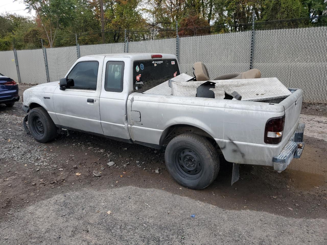 2001 Ford Ranger Super Cab - Фото 2