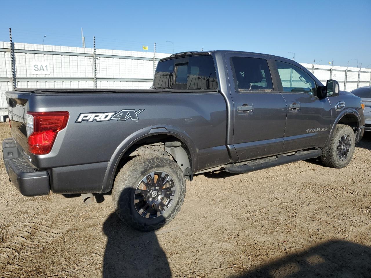 2016 Nissan Titan Xd Sl - Image 3