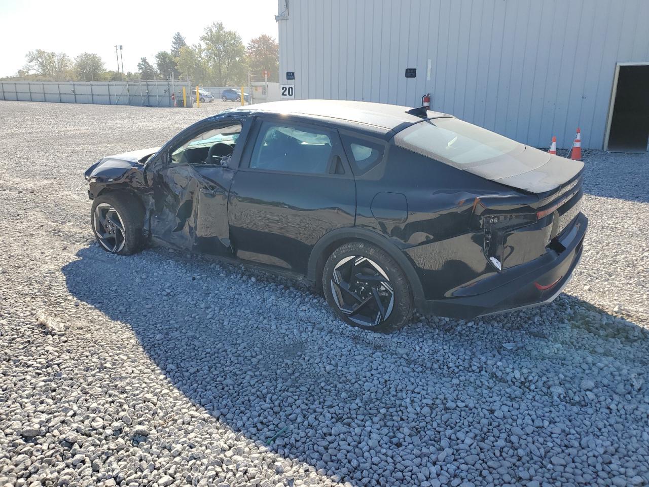 2025 Kia K4 Ex - Фото 2