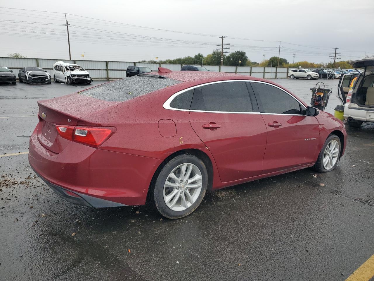 2017 Chevrolet Malibu Lt - Image 3
