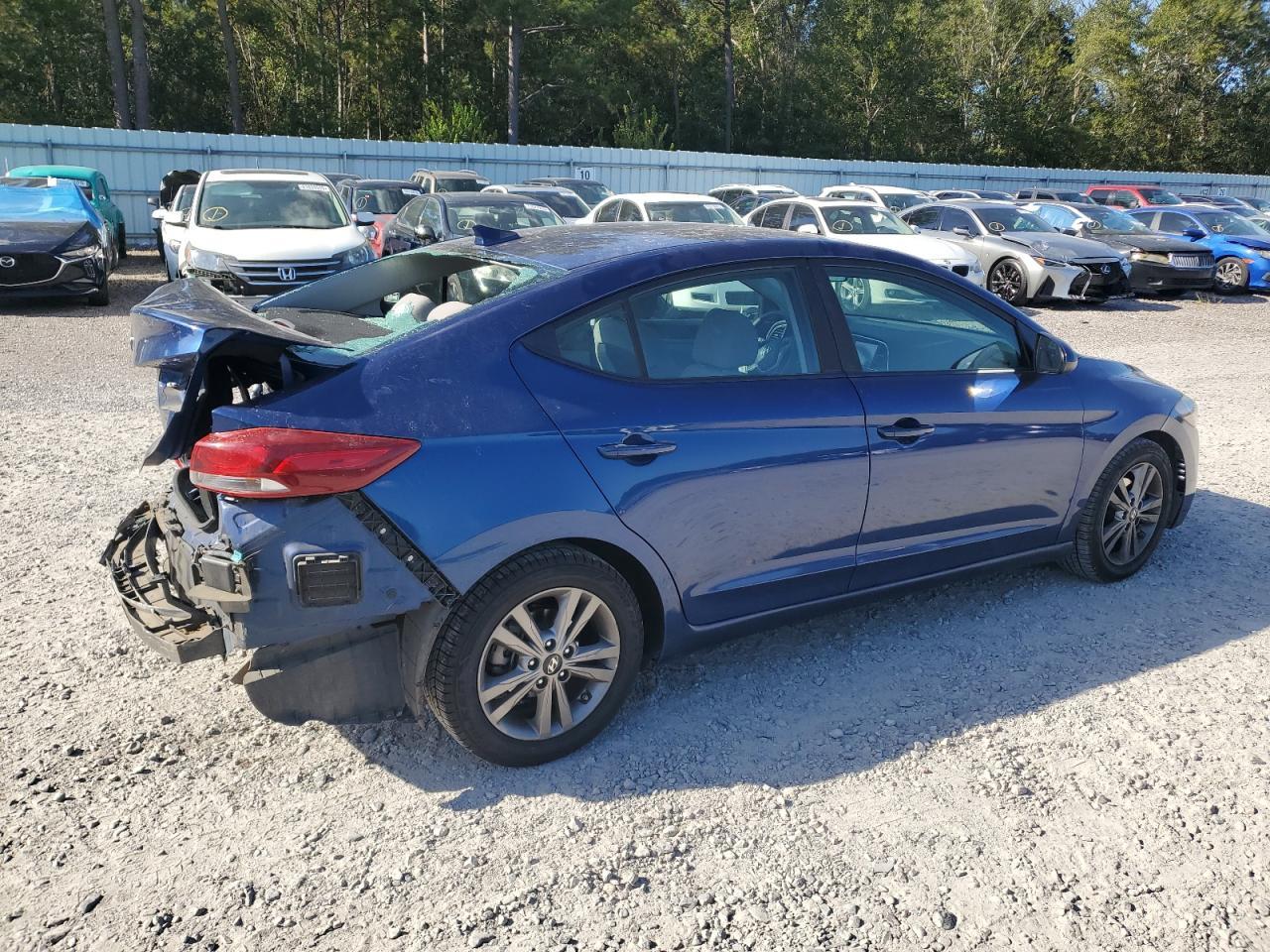 2018 Hyundai Elantra Sel - Фото 3