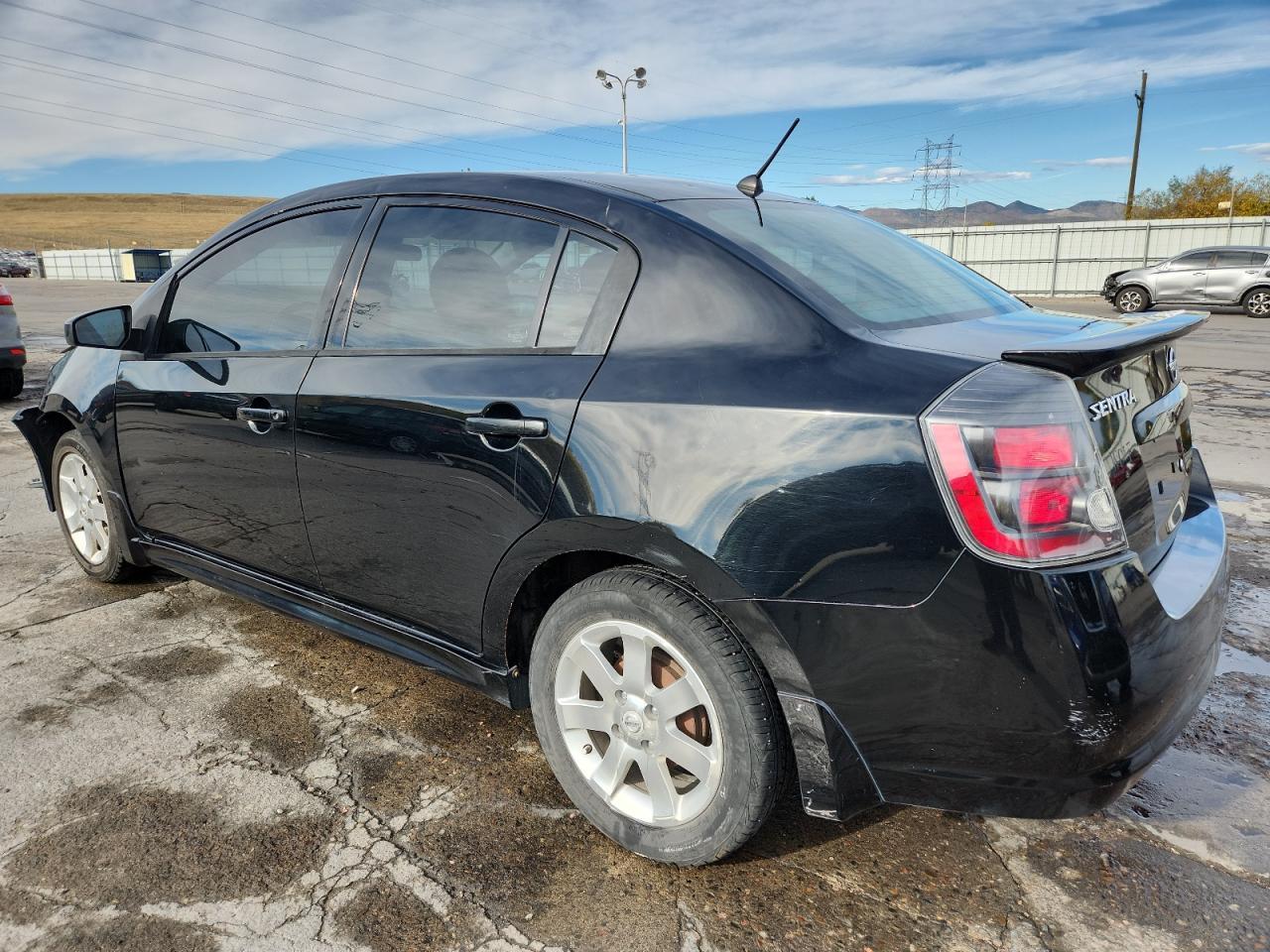 2012 Nissan Sentra 2.0 - Фото 2