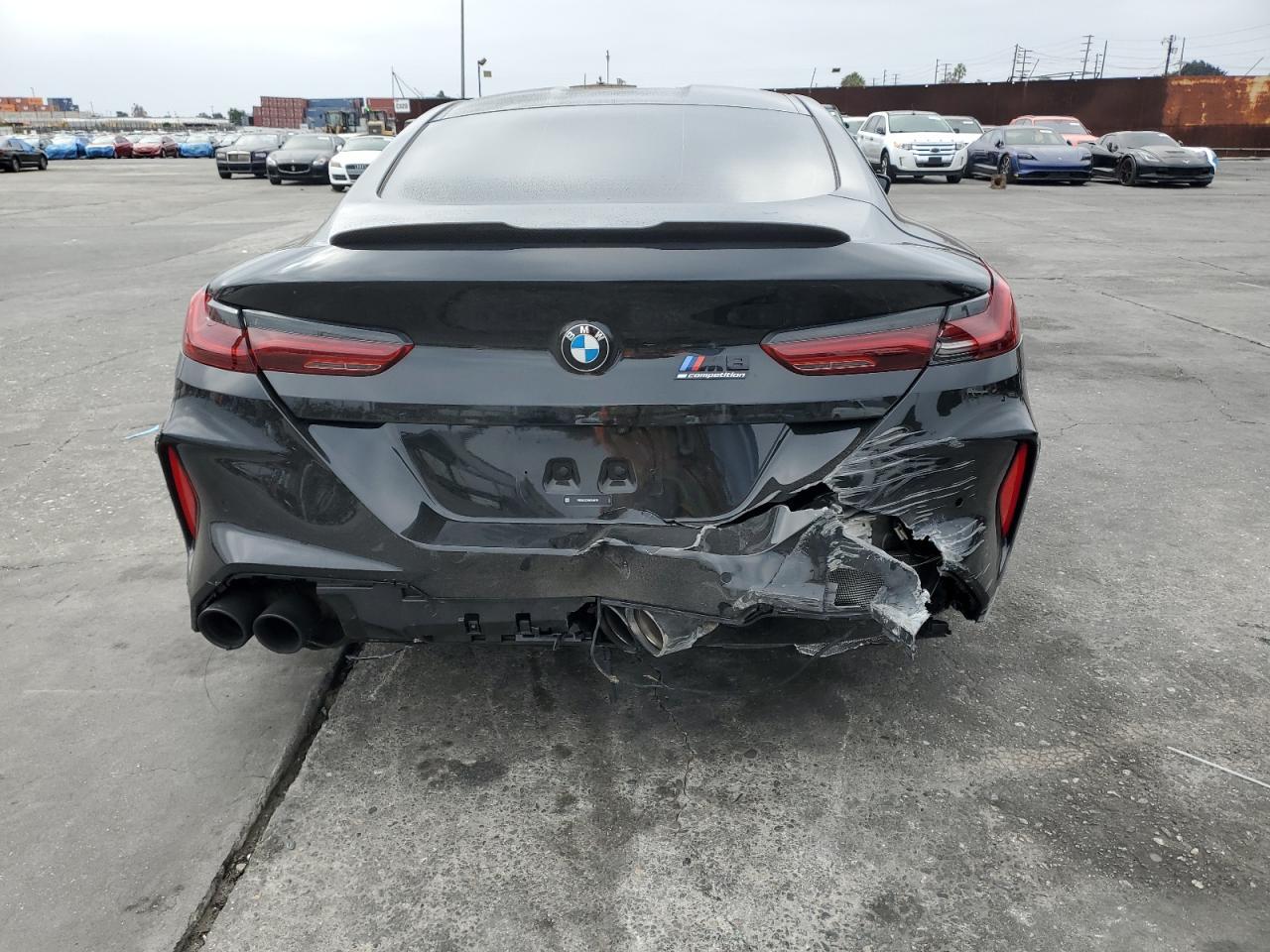 2025 BMW M8 - Фото 6