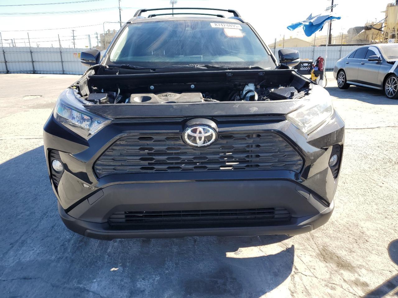 2020 Toyota Rav4 Limited - Фото 5
