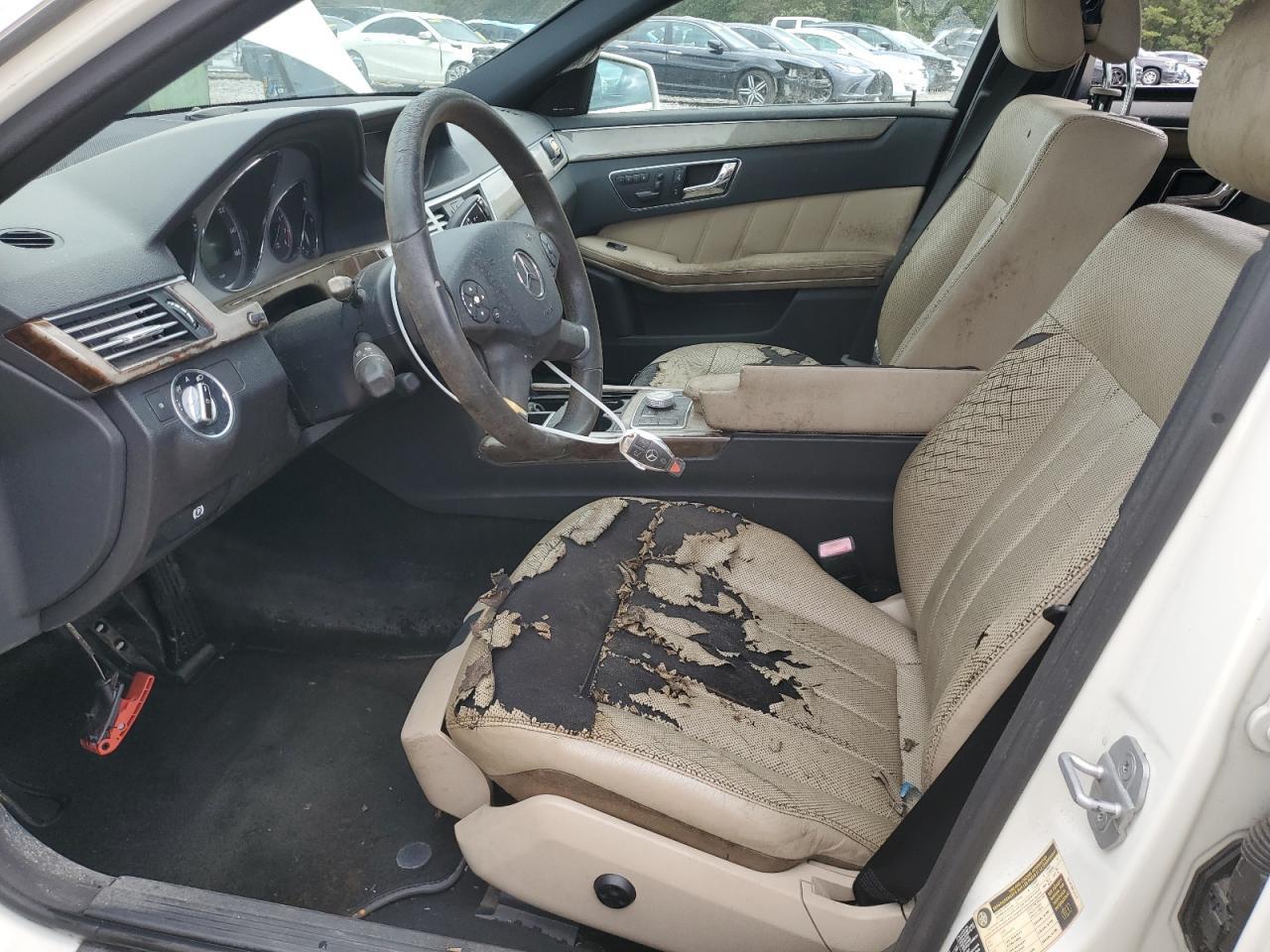 2011 Mercedes-Benz E 550 4Matic - Фото 7