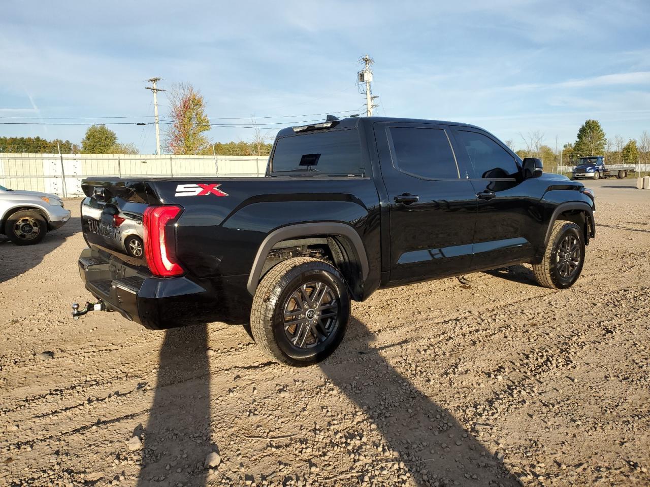 2023 Toyota Tundra Crewmax Sr - Фото 3