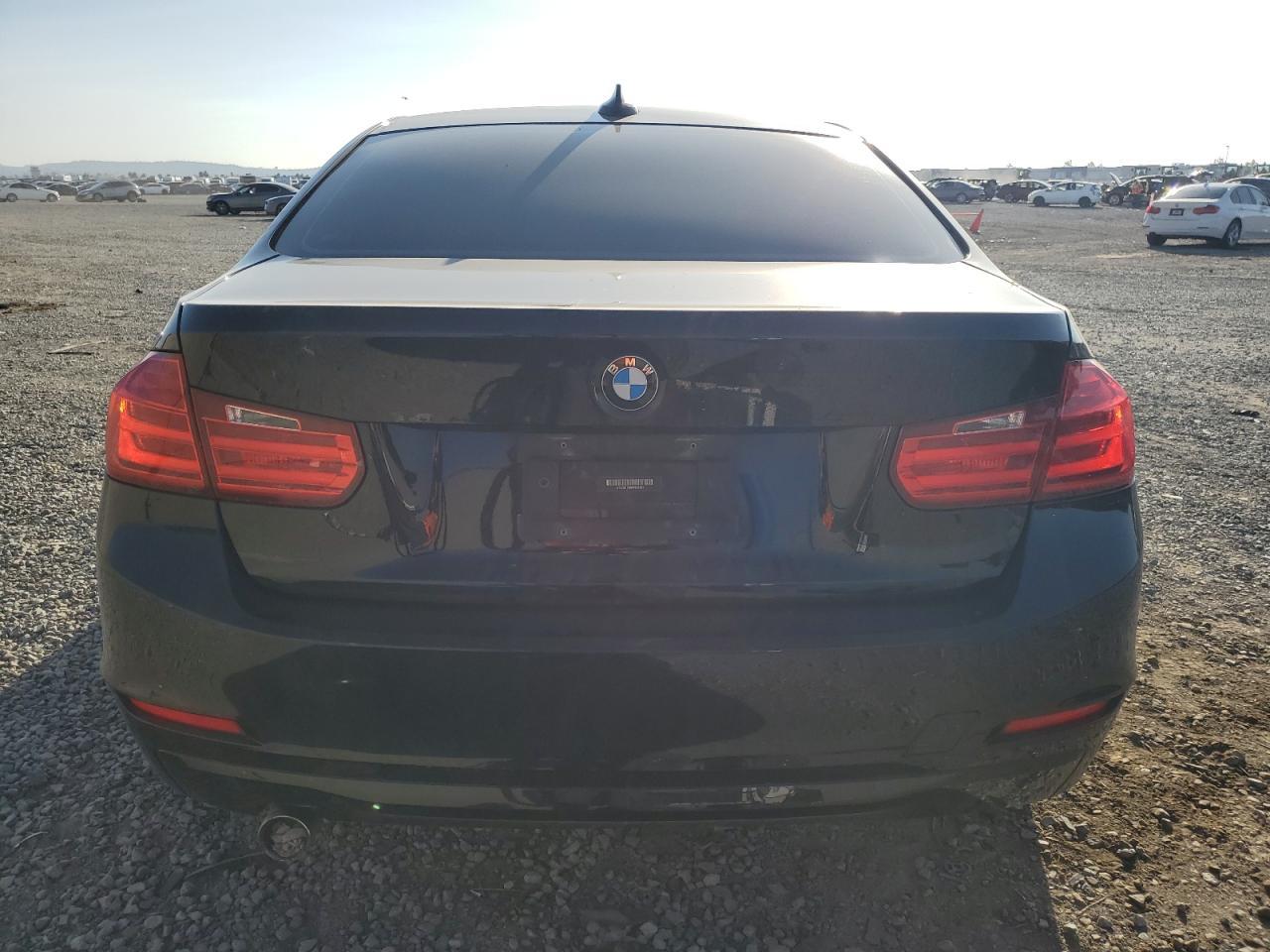 2015 BMW 320 I - Фото 6