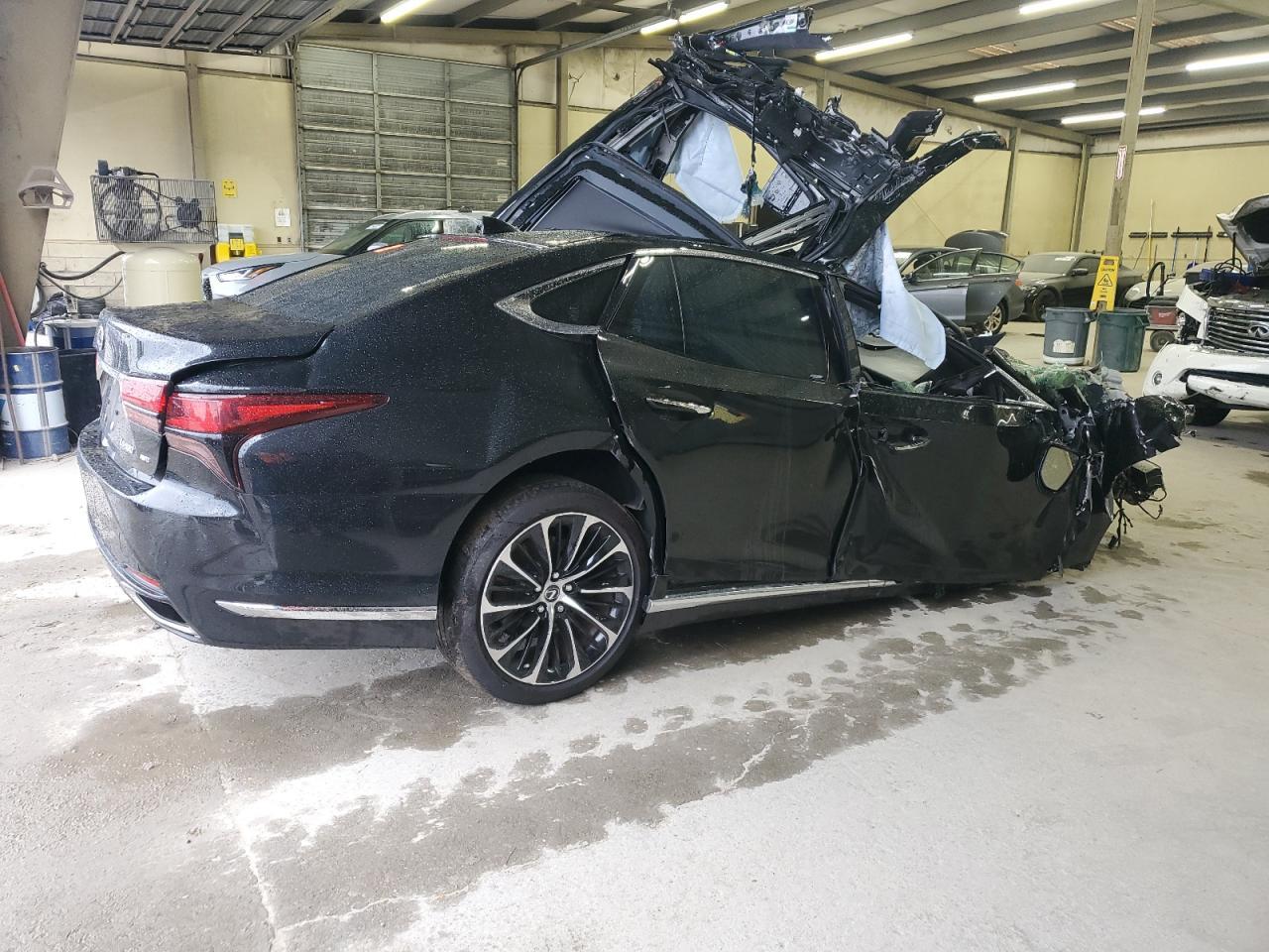 2022 Lexus Ls 500 - Фото 3