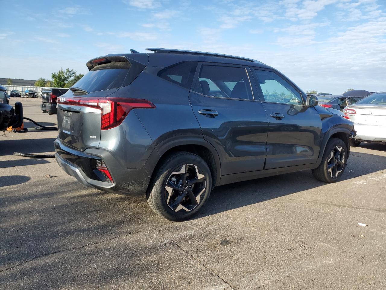 2025 Kia Seltos S - Image 3