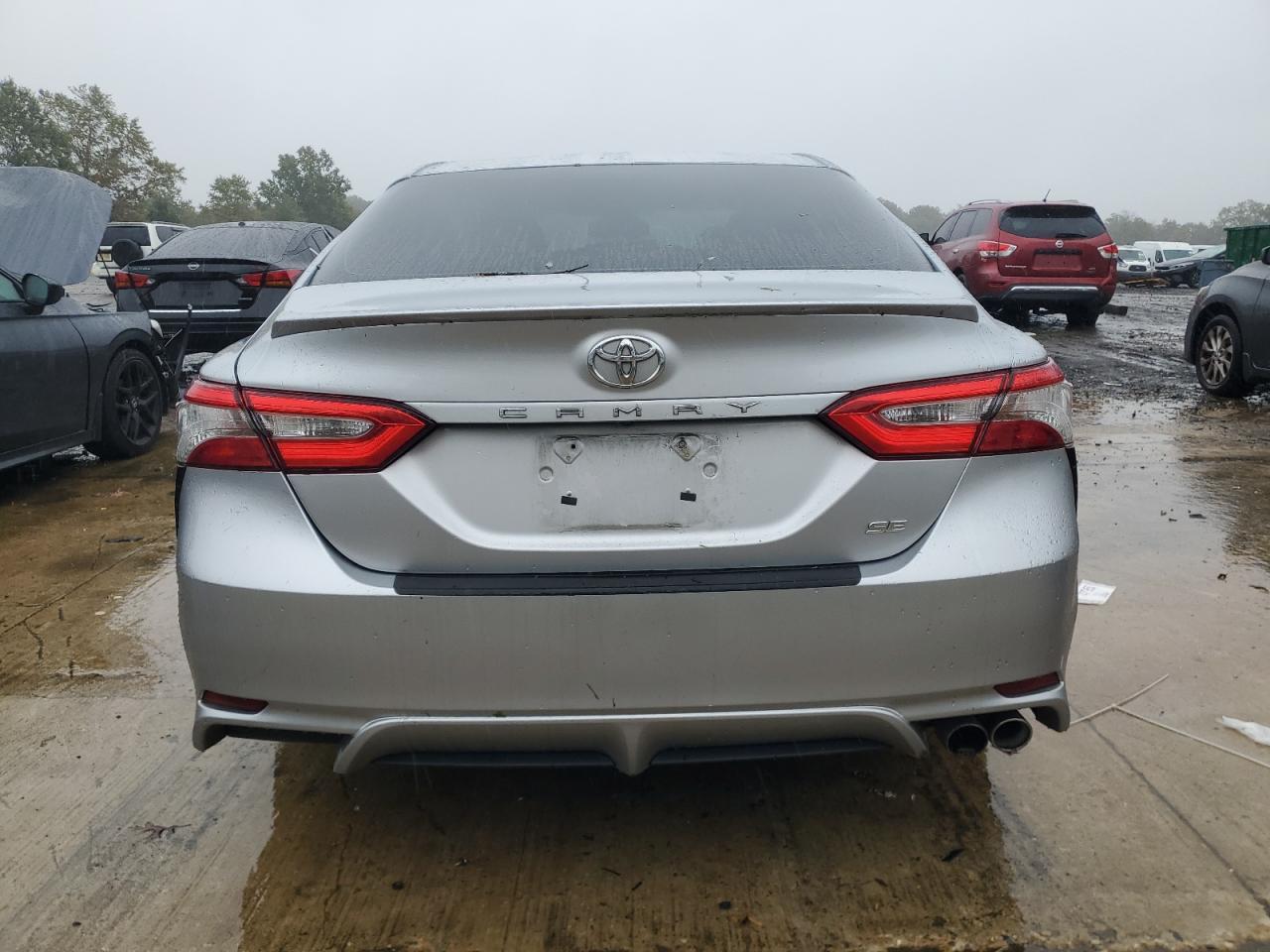 2018 Toyota Camry L - Фото 6
