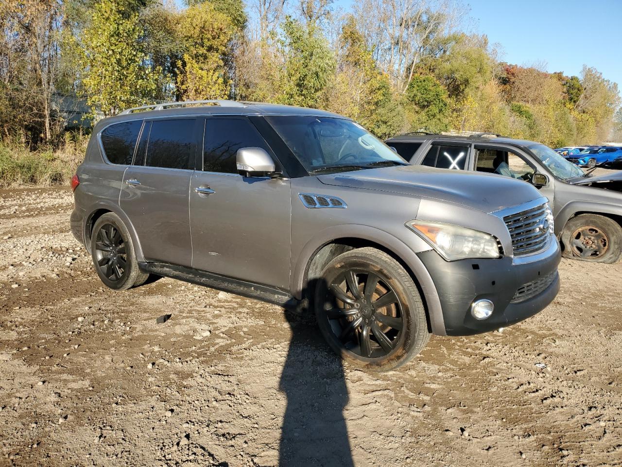 2013 Infiniti Qx56 - Image 4