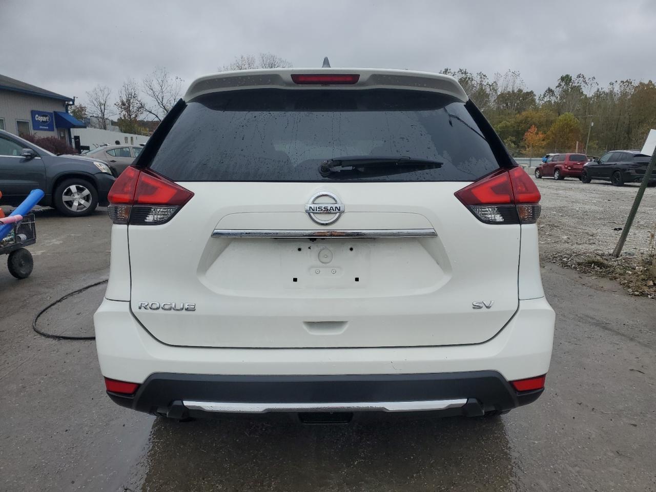 2018 Nissan Rogue S - Фото 6