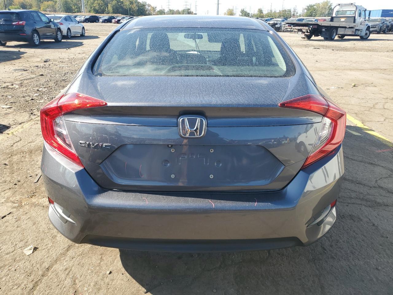 2017 Honda Civic Ex - Image 6
