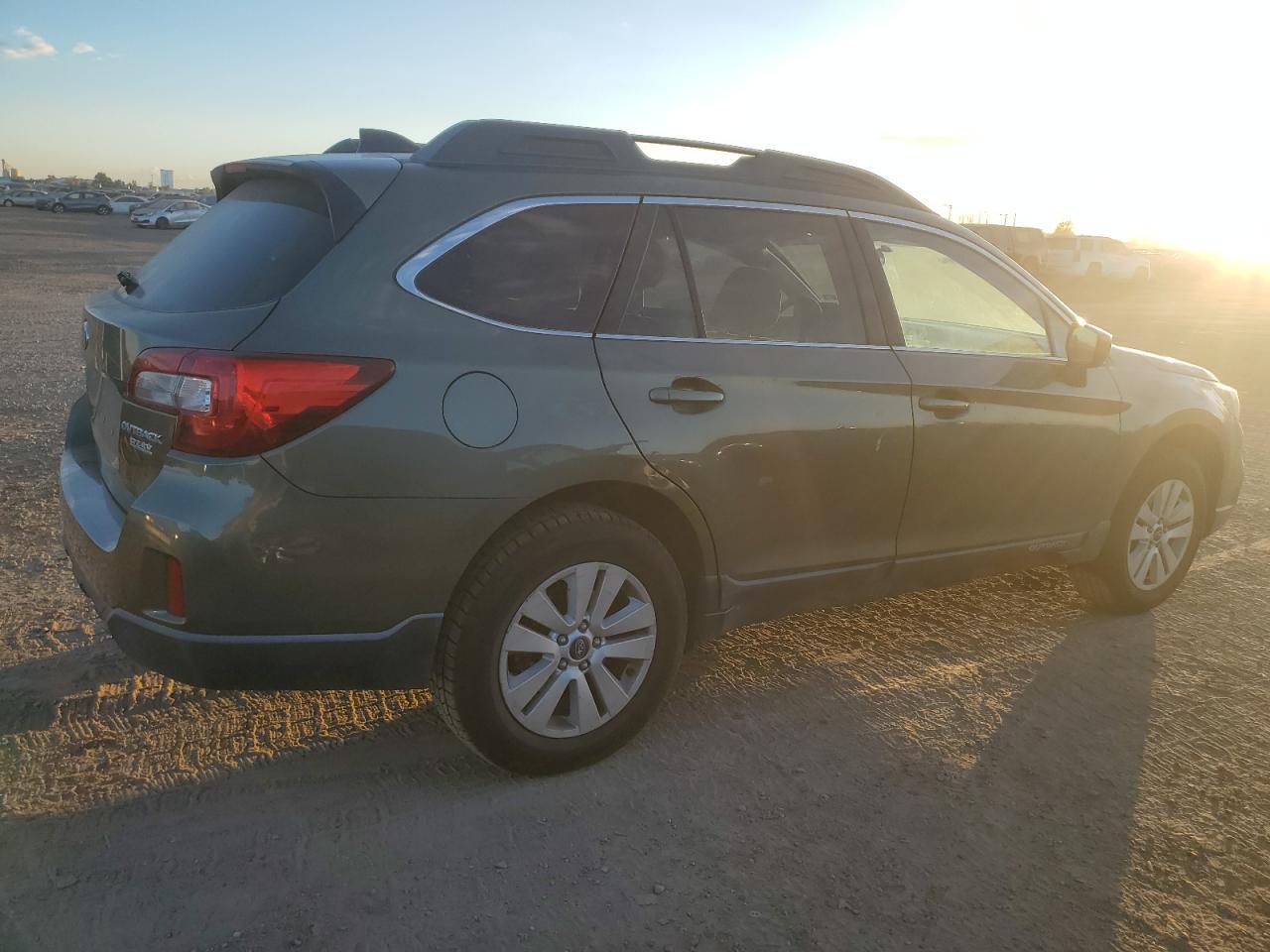 2017 Subaru Outback 2.5I Premium - Фото 3