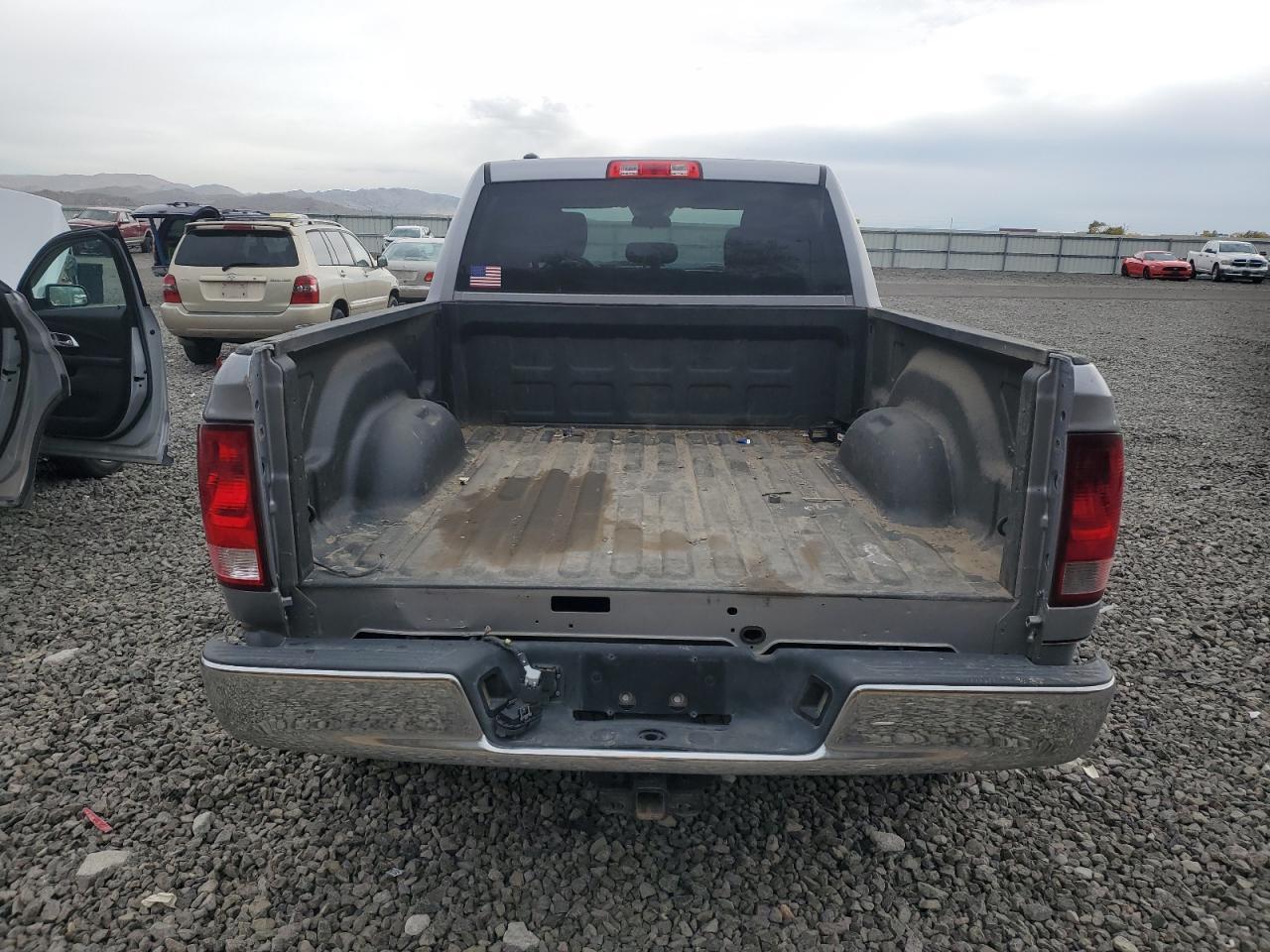 2019 Ram 1500 Classic Tradesman - Фото 6