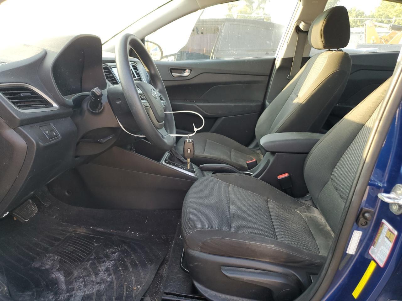 2021 Hyundai Accent Se - Фото 7