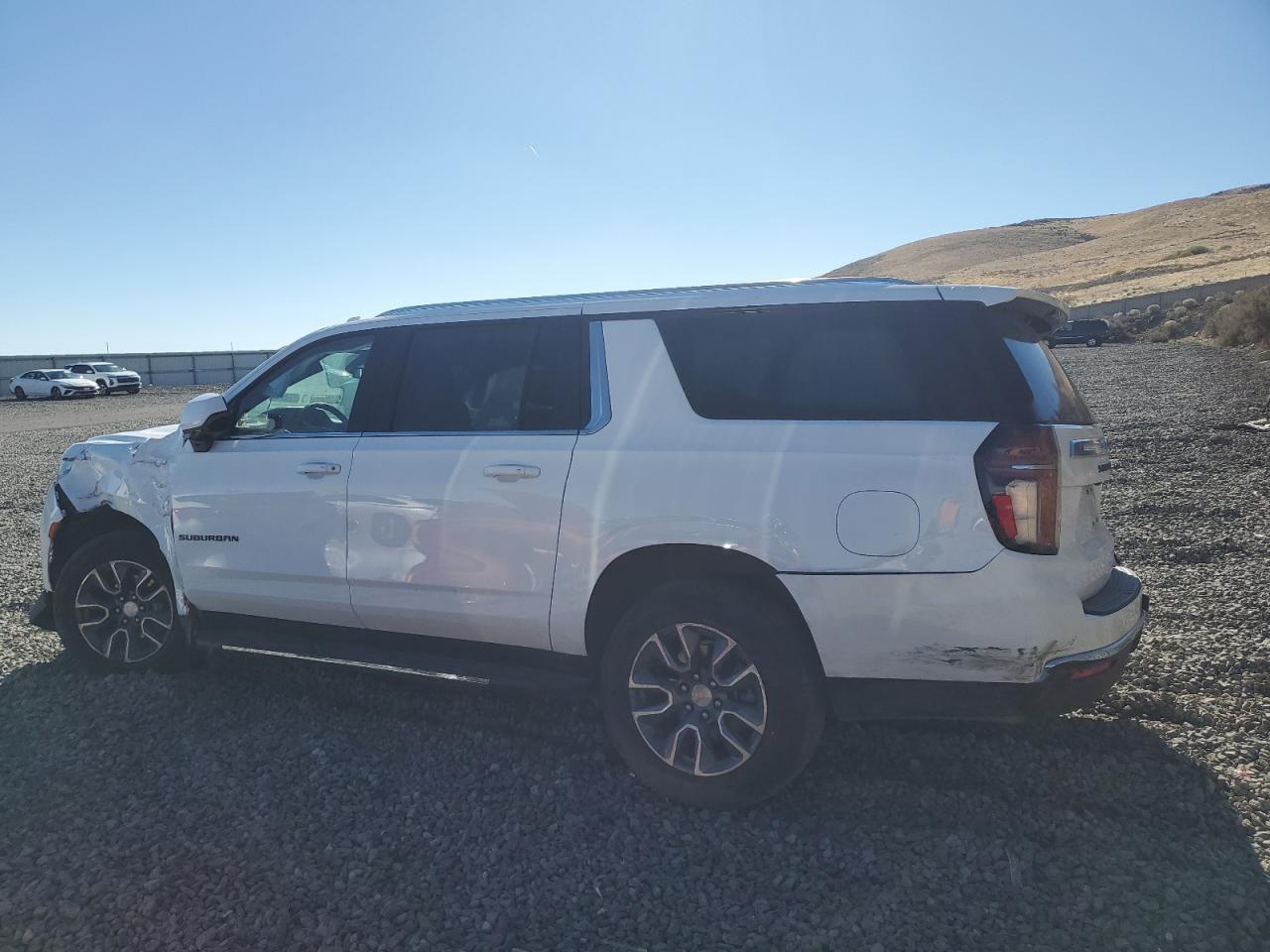 2024 Chevrolet Suburban K1500 Ls - Фото 2