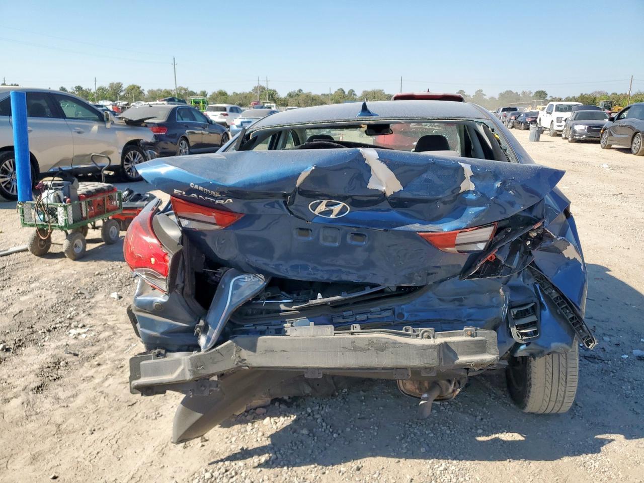 2015 Hyundai Elantra Se - Фото 6