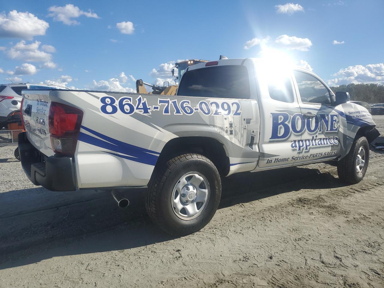 2022 Toyota Tacoma Access Cab - Фото 3