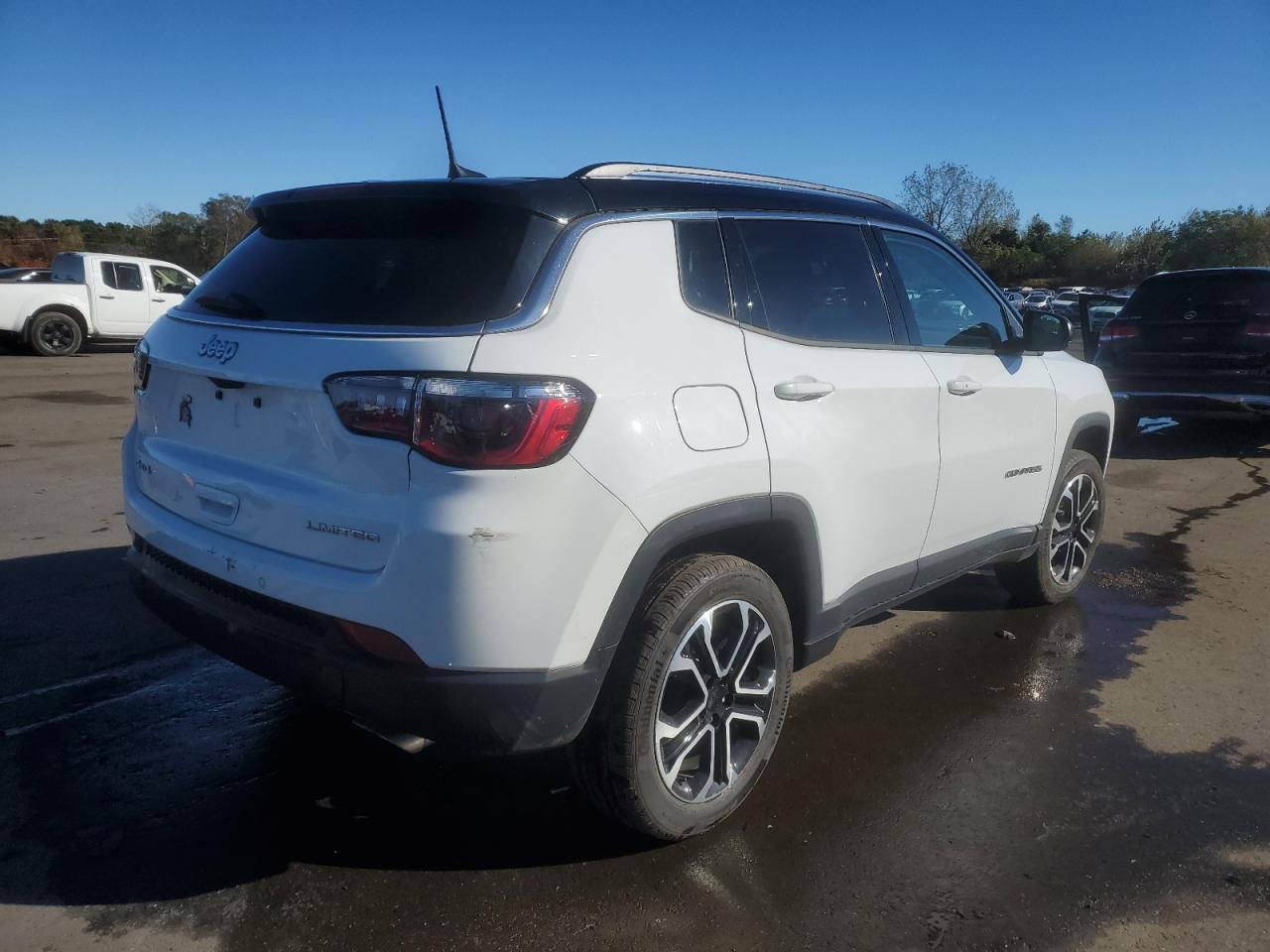 2022 Jeep Compass Limited - Image 3