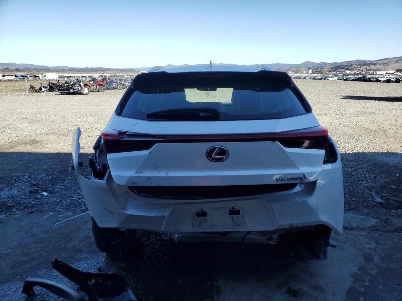 2021 Lexus Ux 250H - Фото 6