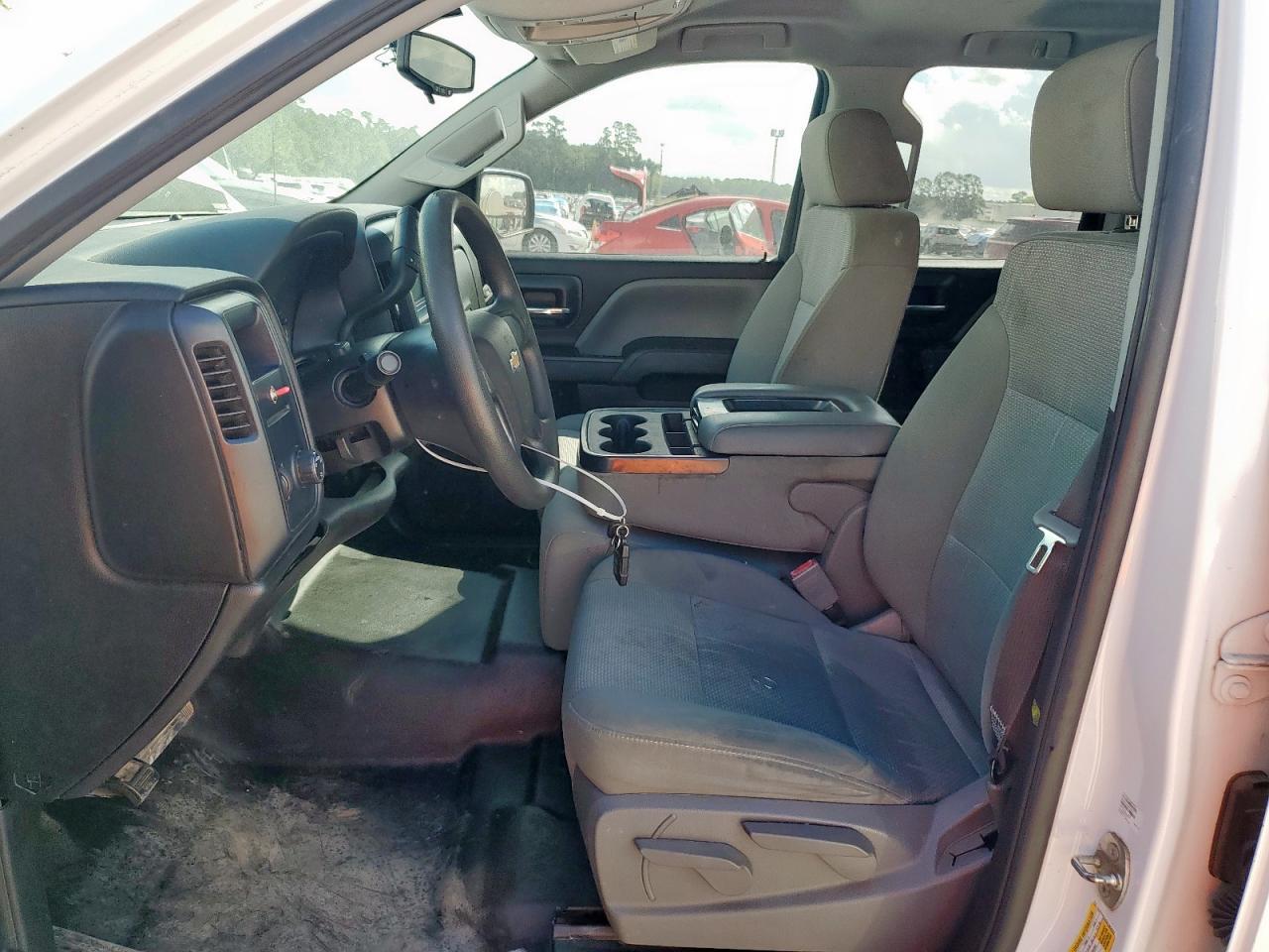 2017 Chevrolet Silverado C1500 - Image 7