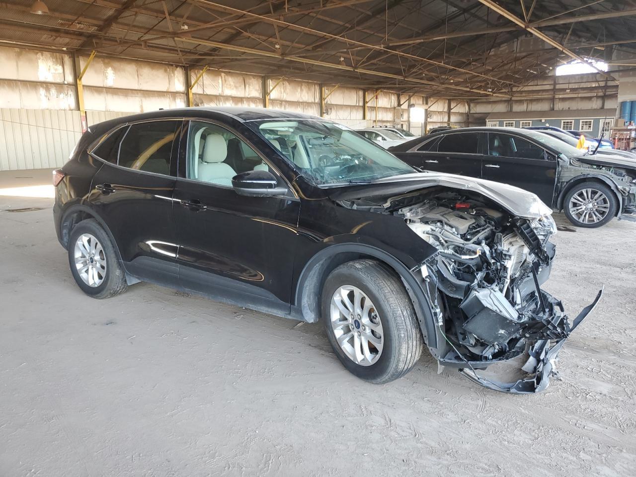 2020 Ford Escape Se - Фото 4