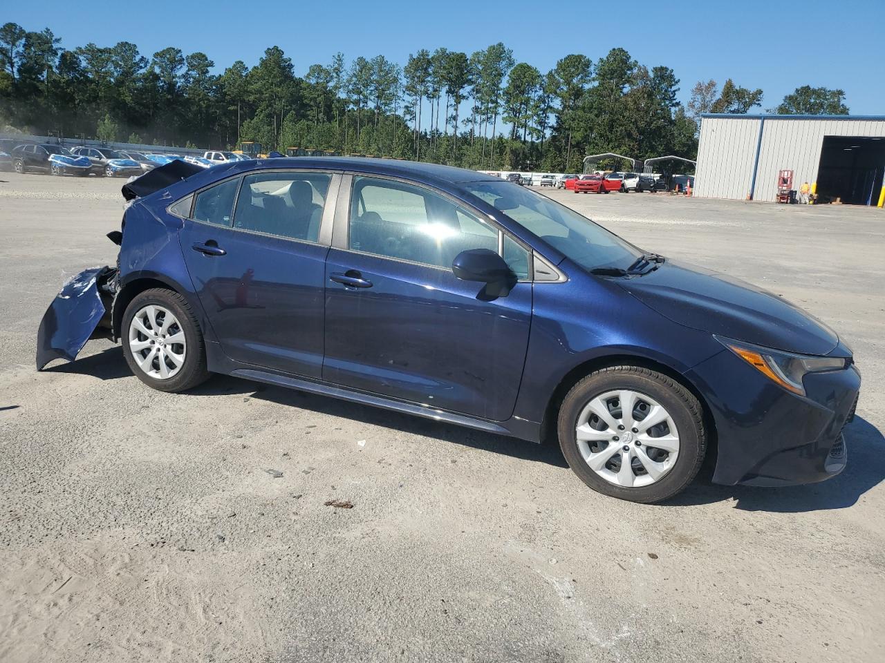 2022 Toyota Corolla Le - Image 4