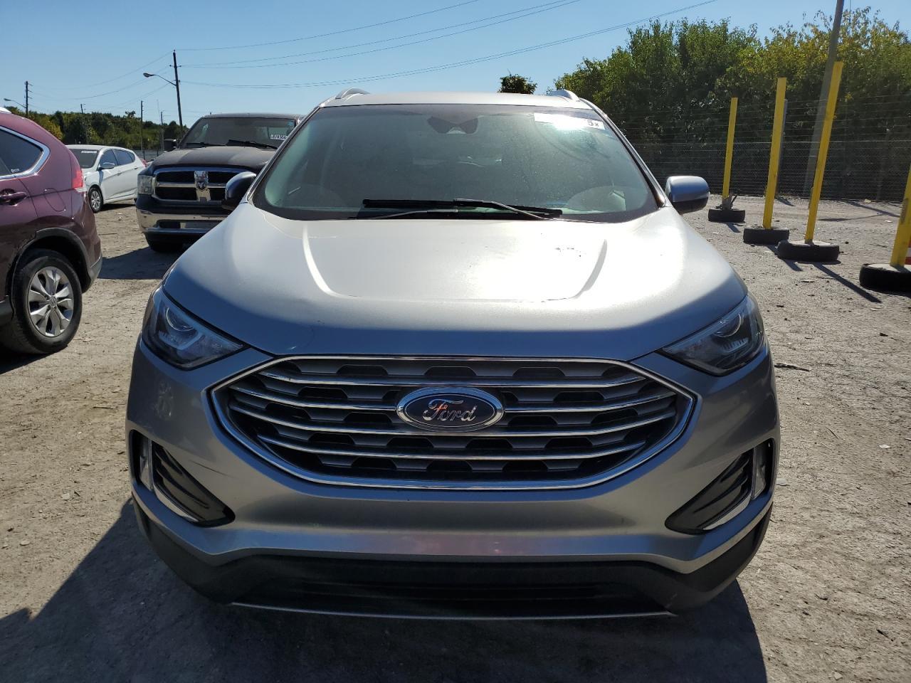 2020 Ford Edge Sel - Фото 5