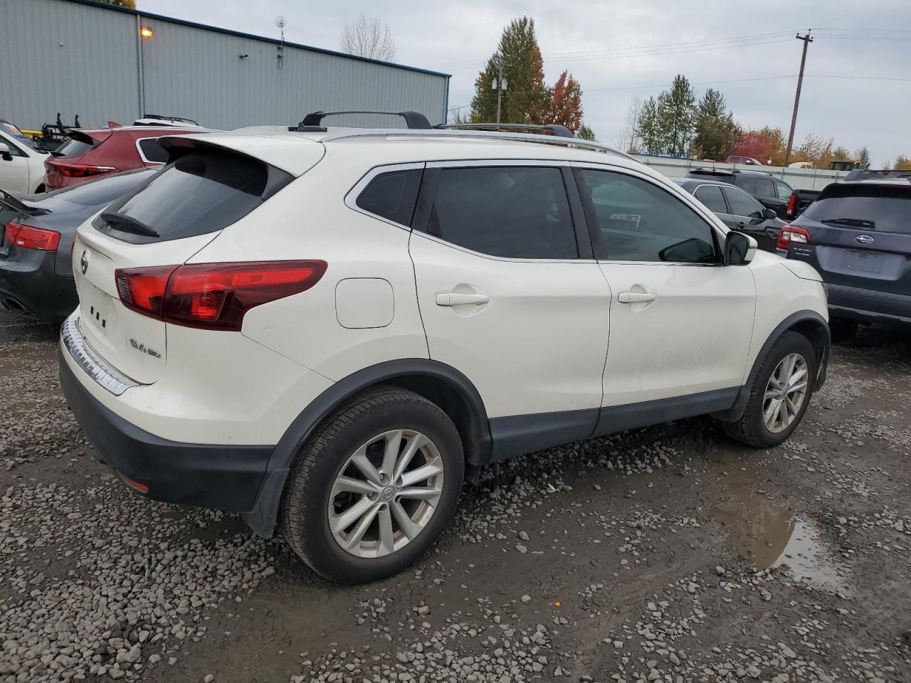 2018 Nissan Rogue Sport - Фото 3