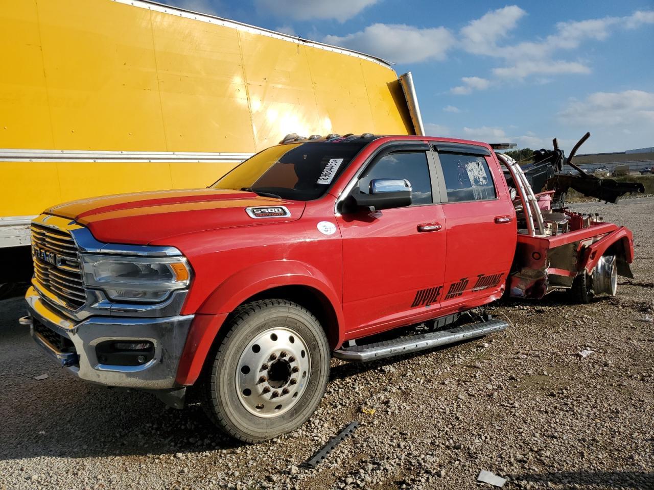 2021 Ram 5500 Tow Truck - Фото 2