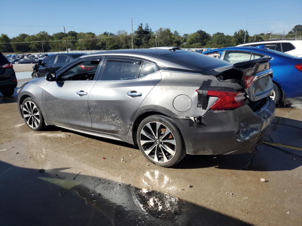 2016 Nissan Maxima 3.5S - Image 2