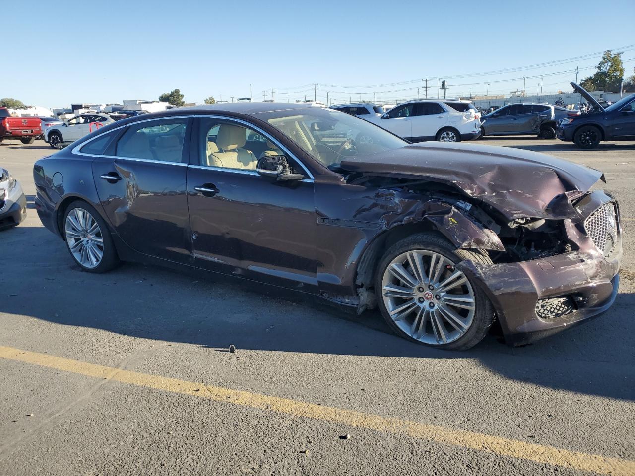 2015 Jaguar Xjl Portfolio - Image 4