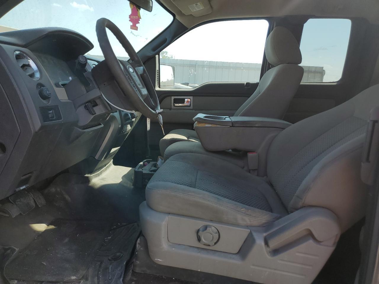 2010 Ford F150 Super Cab - Фото 7