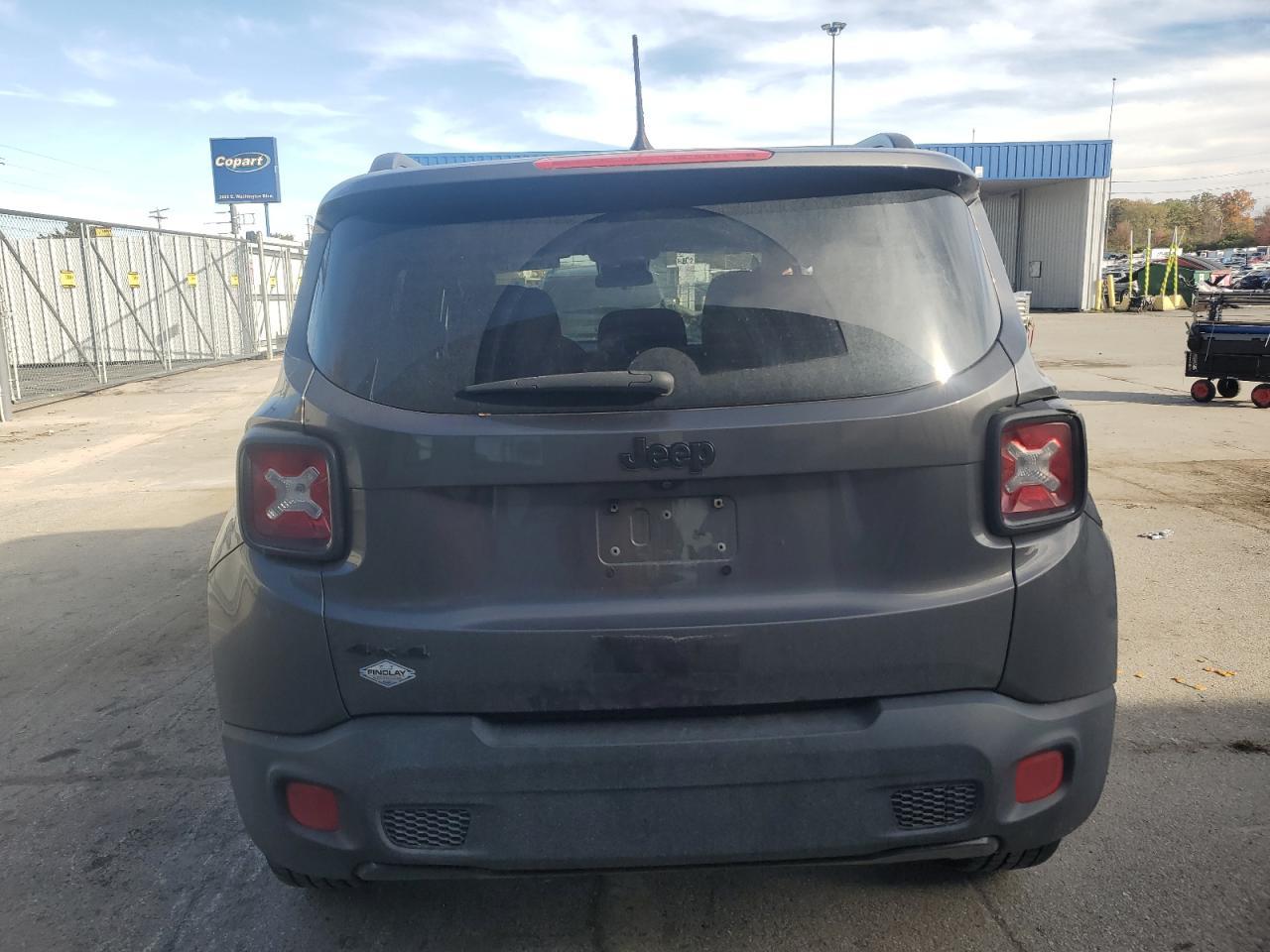 2017 Jeep Renegade Latitude - Фото 6