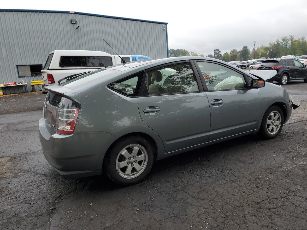 2004 Toyota Prius - Image 3