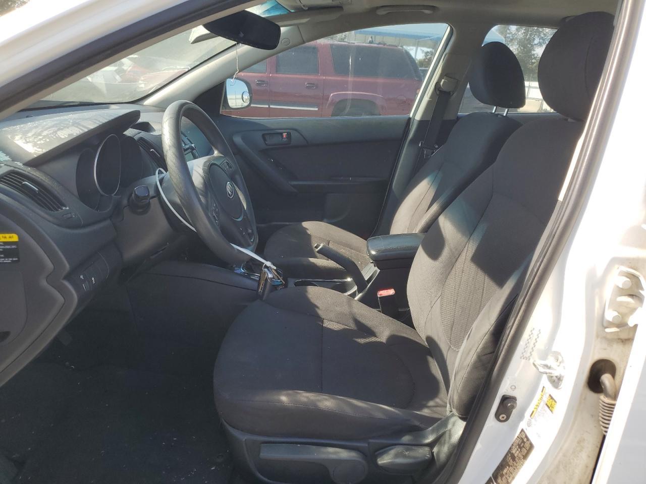 2012 Kia Forte - Фото 7