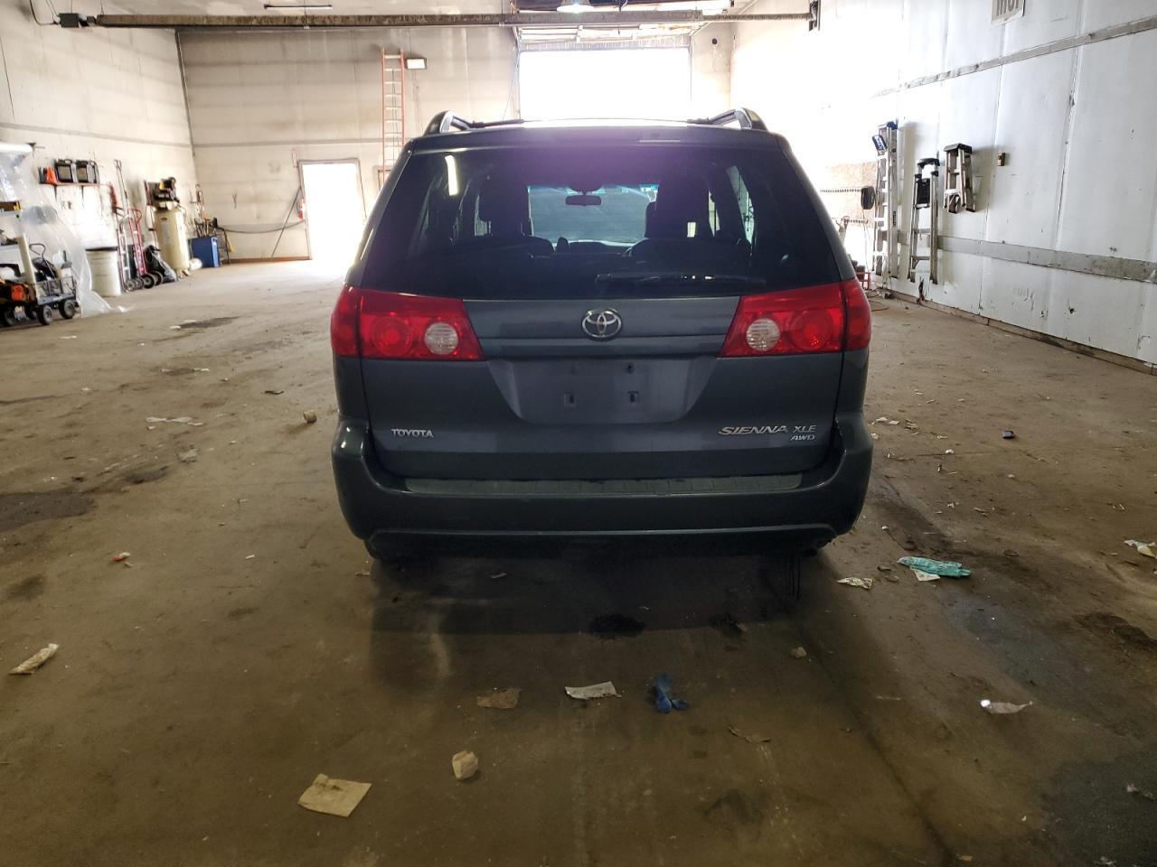 2007 Toyota Sienna Xle - Фото 6