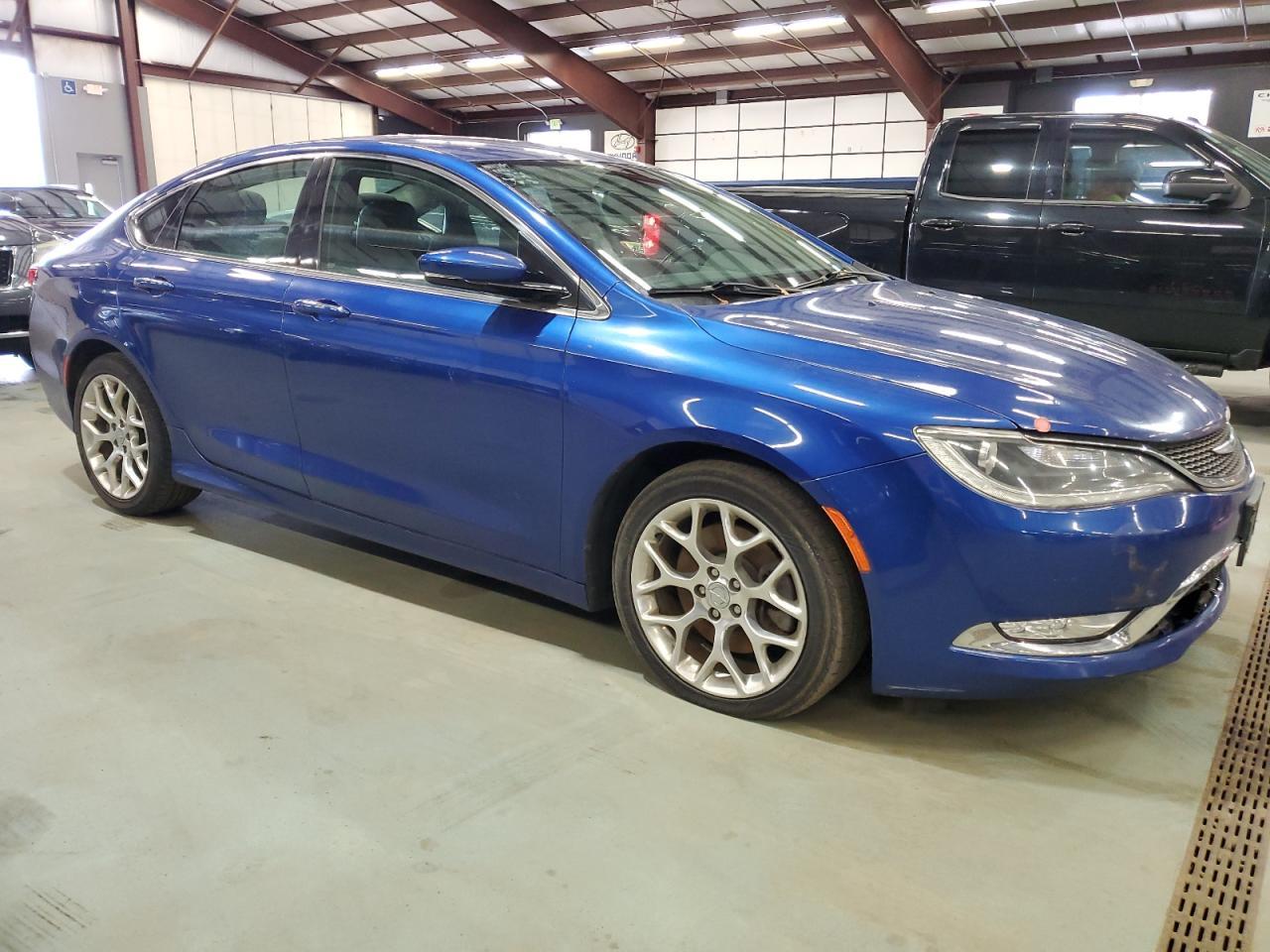 2015 Chrysler 200 C - Фото 4