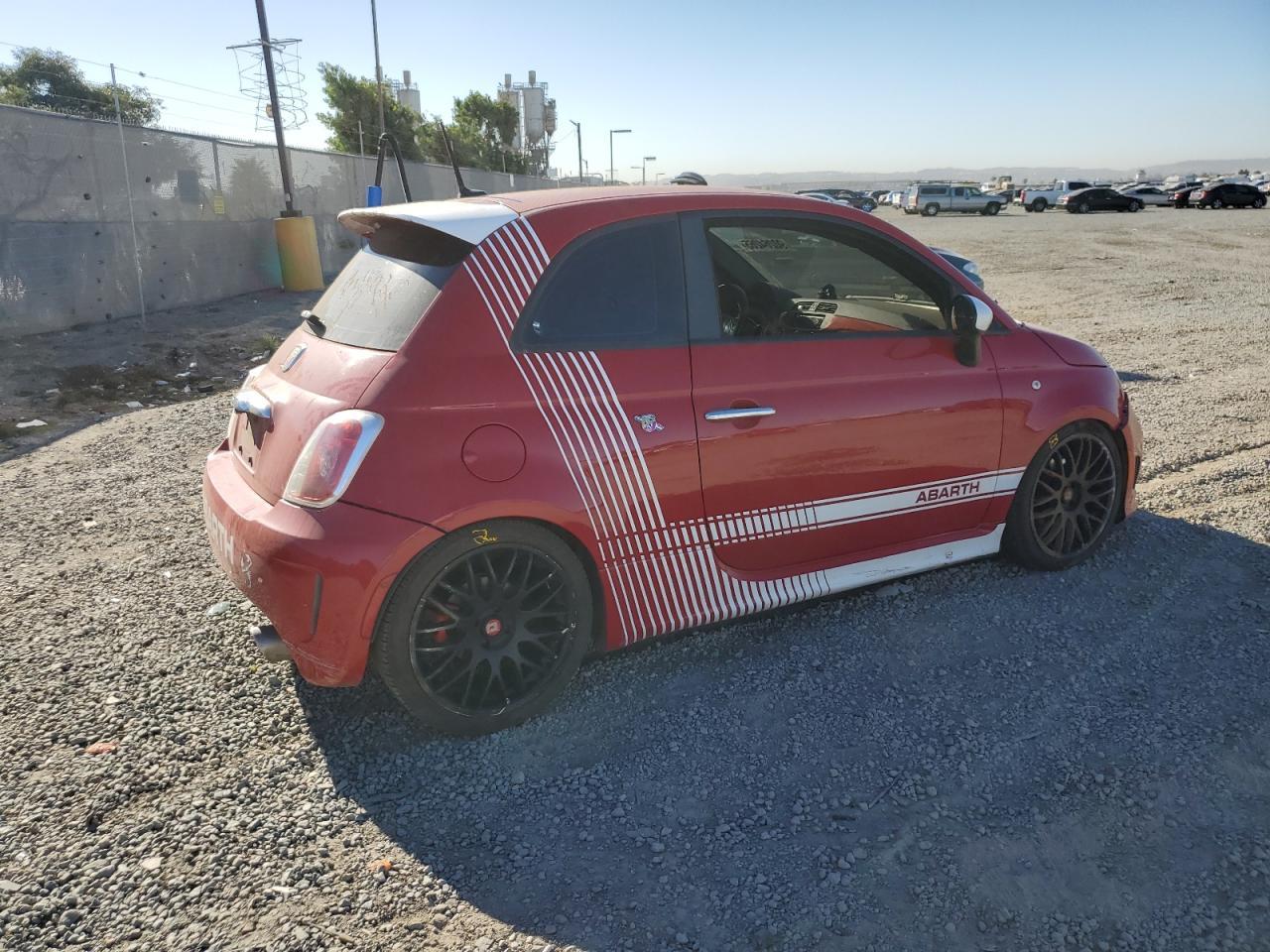 2013 Fiat 500 Abarth - Фото 3