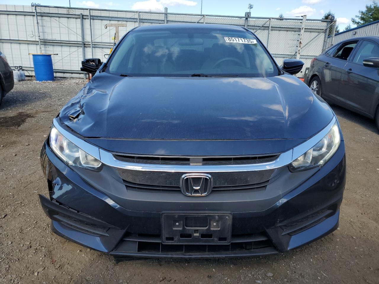 2017 Honda Civic Ex - Image 5