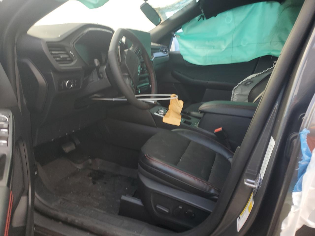 2025 Ford Escape St Line - Фото 7