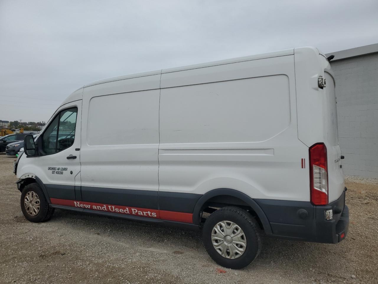 2015 Ford Transit T-250 - Image 2