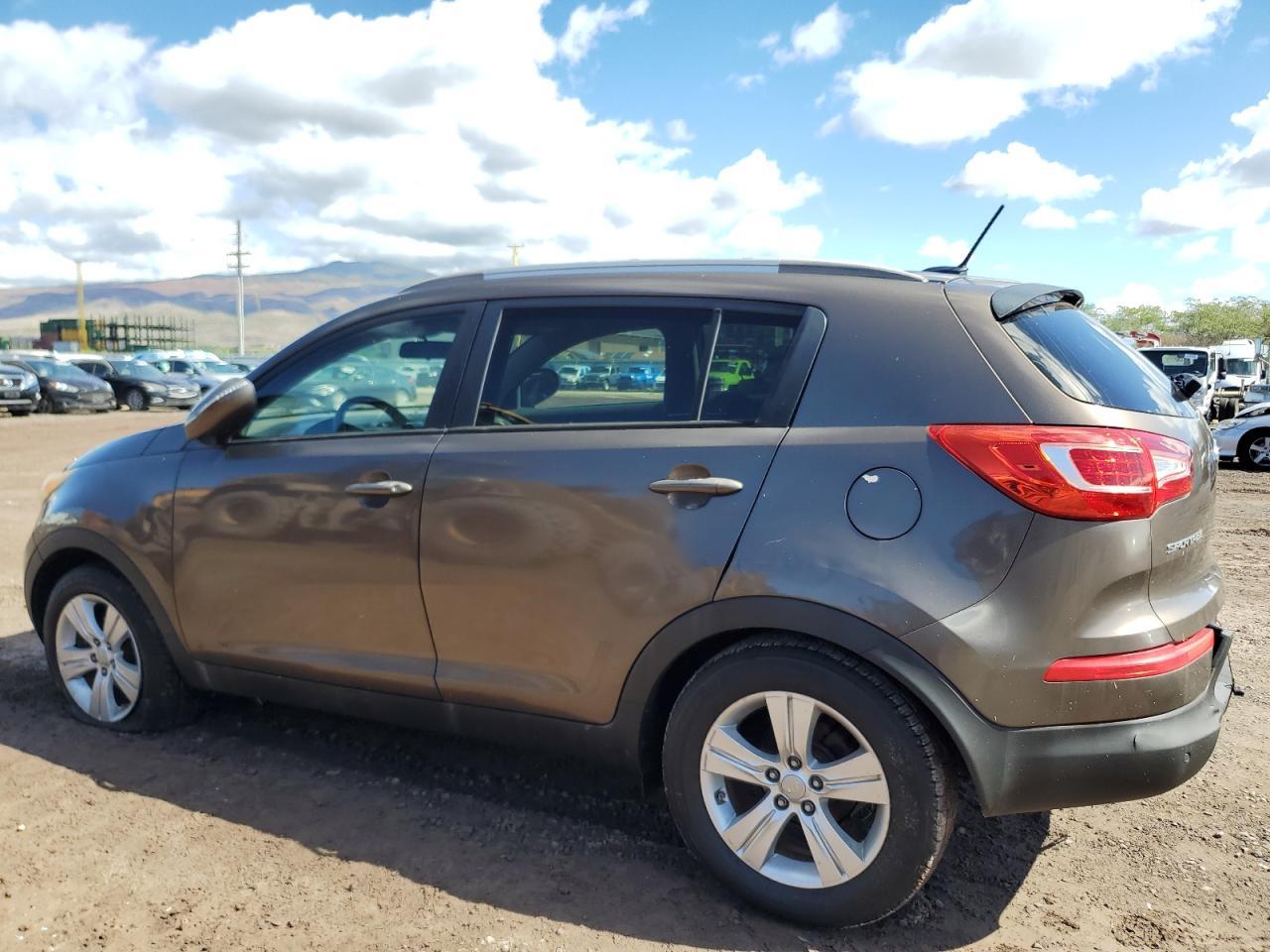 2011 Kia Sportage Lx - Image 2
