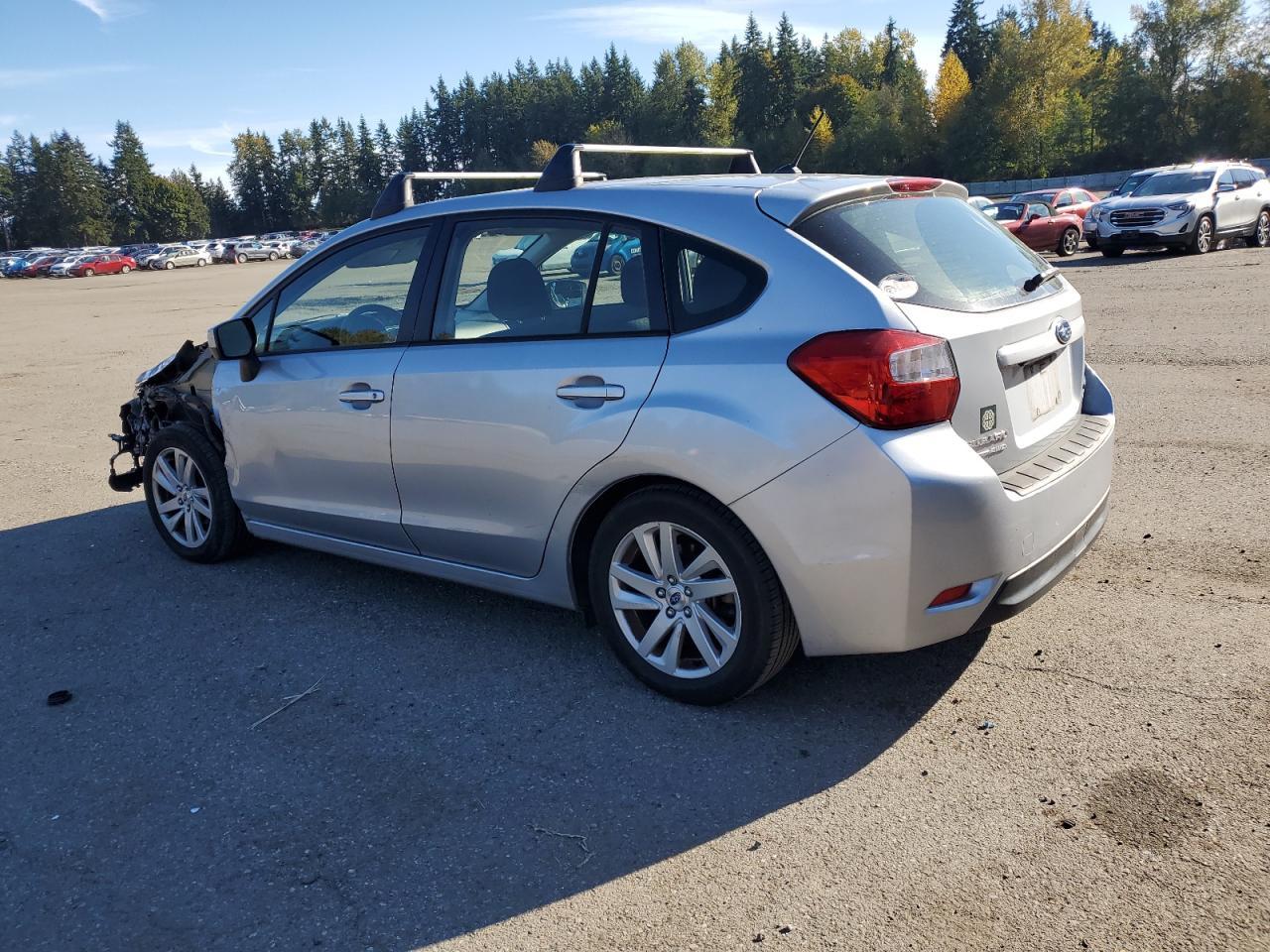 2015 Subaru Impreza Premium - Image 2