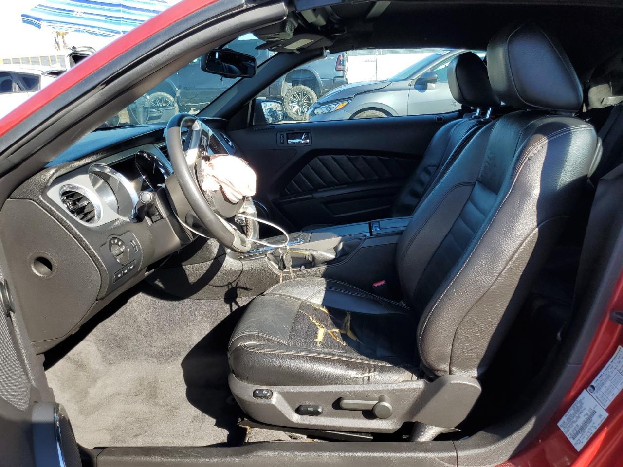 2011 Ford Mustang - Фото 7