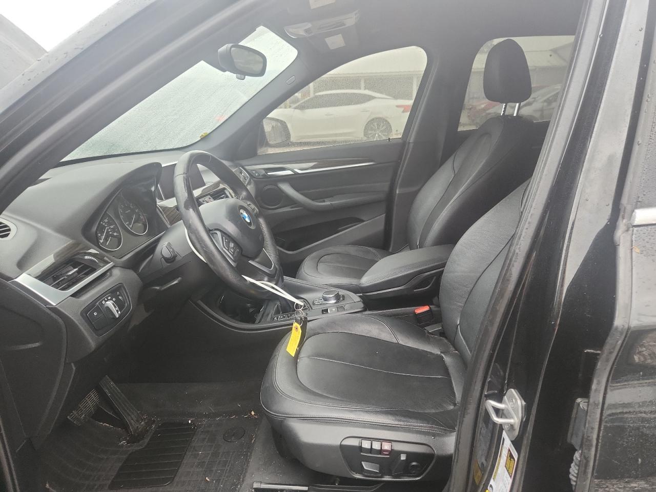 2017 BMW X1 xDrive28I - Фото 7